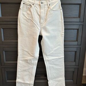 Abercrombie & Fitch Off-White Ultra High Rise Curve Love Jeans